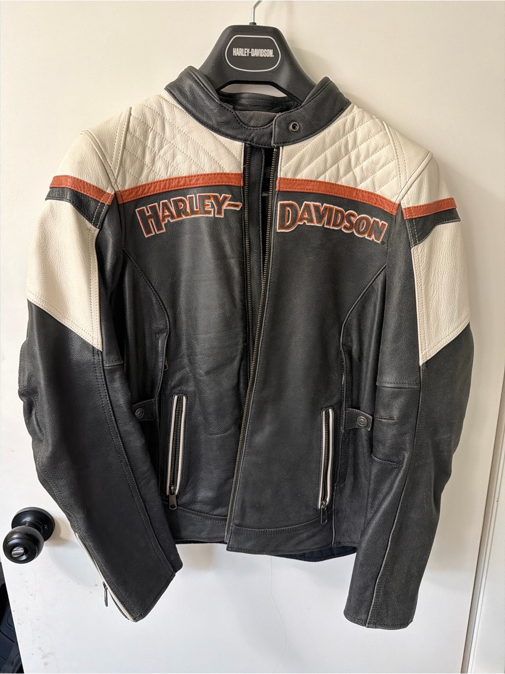 Harley-Davidson Black, Cream & Orange Racing Leather Jacket - Picture 4 of 10